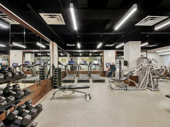 253 West 72nd Street image 8 of 14