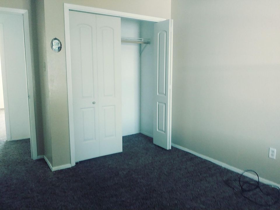 1st image of 1608 S Avenue E