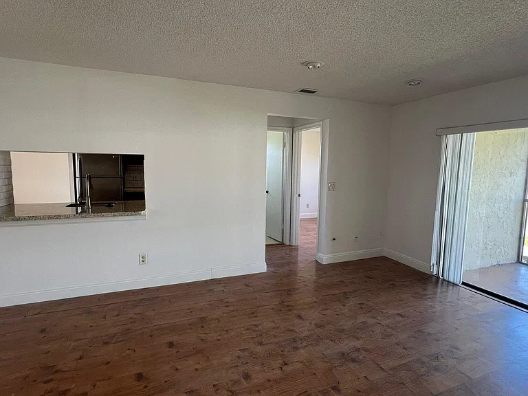 9621 NW 4th St — Photo 28