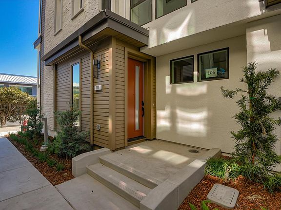 2nd image of 3390 Eichers Place Builidng #1-106