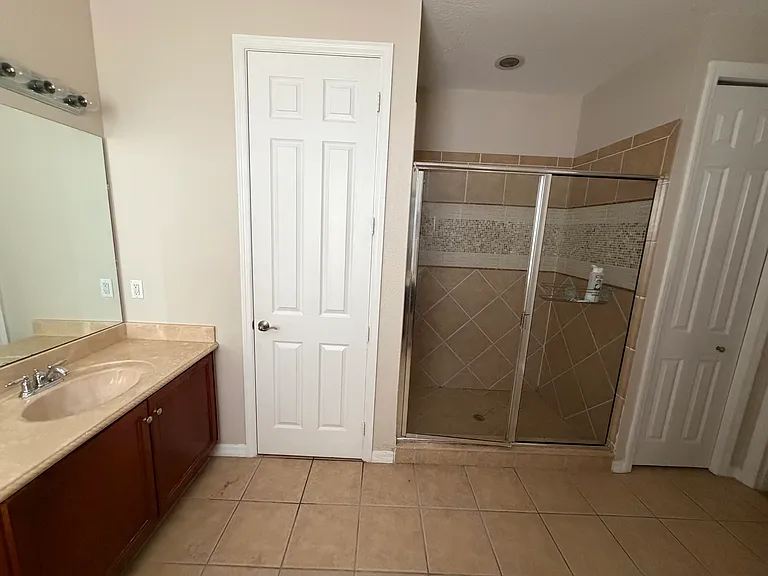 19943 Tamiami Ave — Photo 28