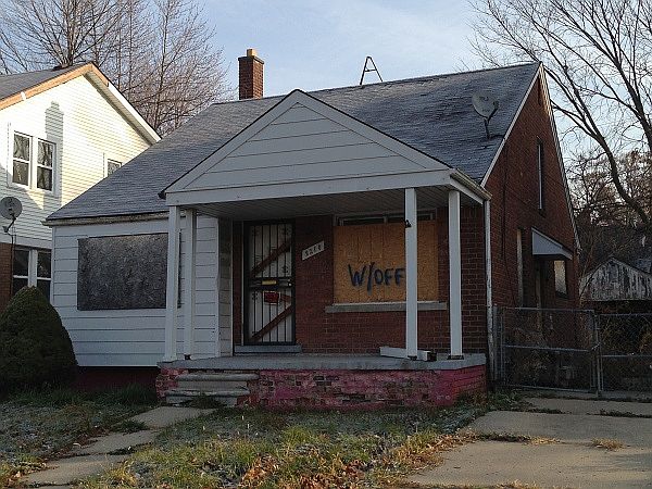 2nd image of 5210 Chatsworth St