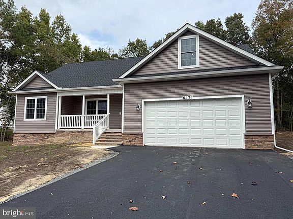 3rd image of 6474 Pleasant Dr