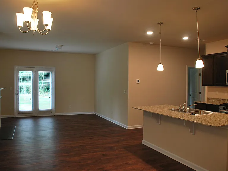 100 Thimbleberry Dr — Photo 8