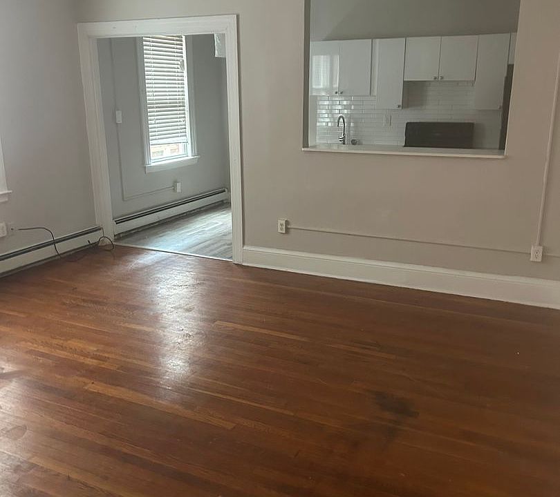 2nd image of 16 Evergreen Ave APT 208