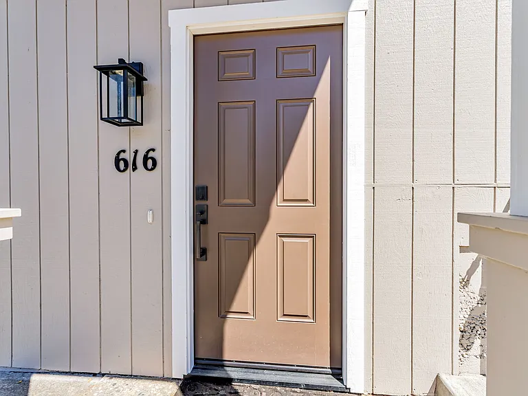 616 Rincon Dr — Photo 13
