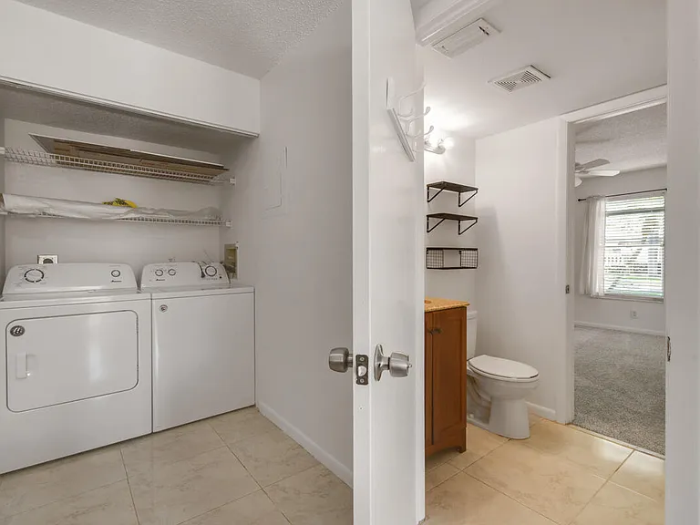 324 Maplecrest Cir — Photo 15