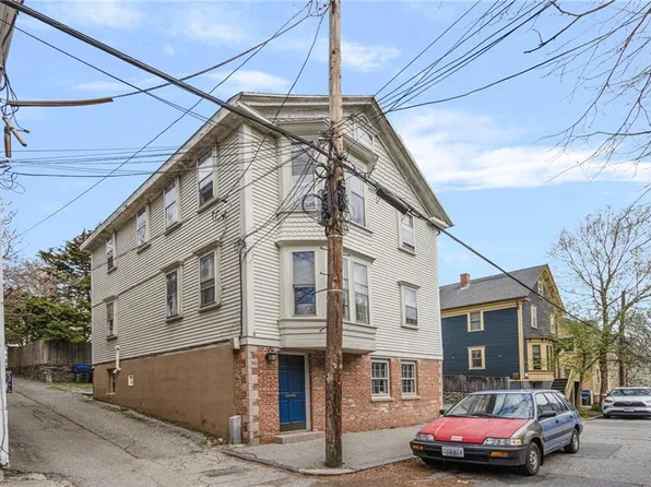 86 Transit St, Providence, RI 02906