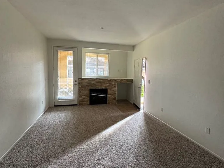 41410 Juniper St #914 — Photo 3