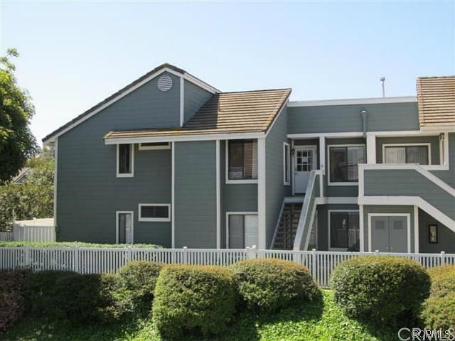 1st image of 25 Bridle Ln #75