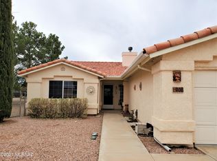 908 E Cholla Ct, Pearce, AZ 85625