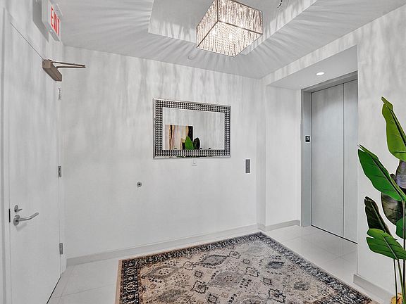 2nd image of 851A NE 1st Ave Floor 2909