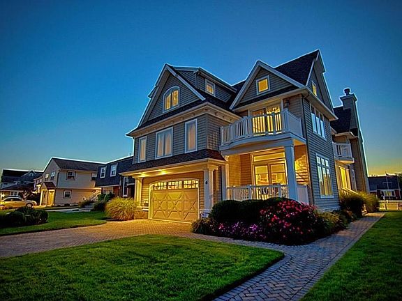 2nd image of 6 Grenada Ln