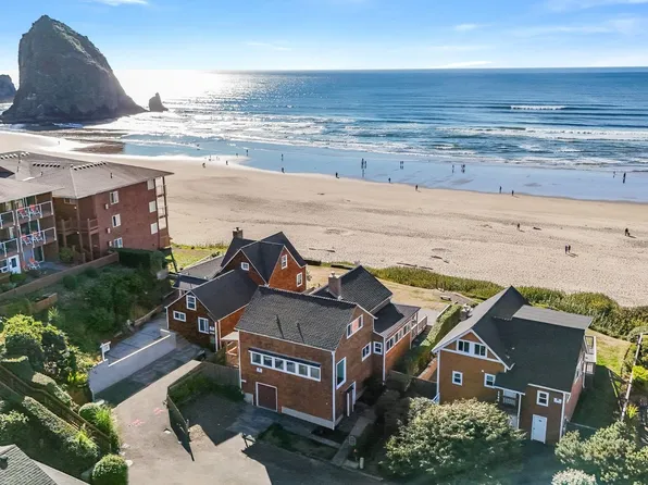 1388 Pacific Ave, Cannon Beach, OR 97110
