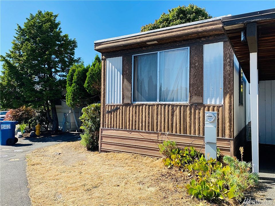 1st image of 3404 S 180th Pl