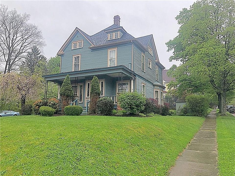 1st image of 10 E Newland Ave