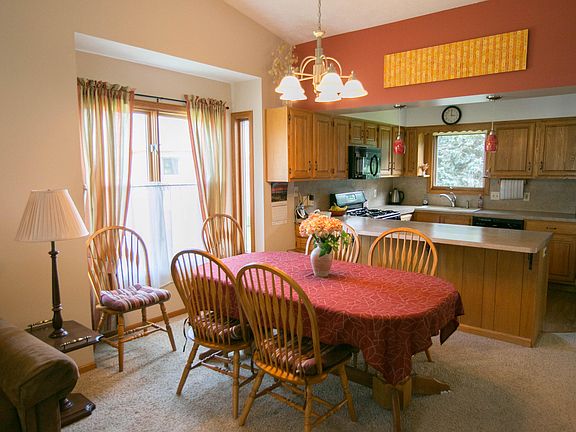 4th image of 6665 Leisure Way Dr SE