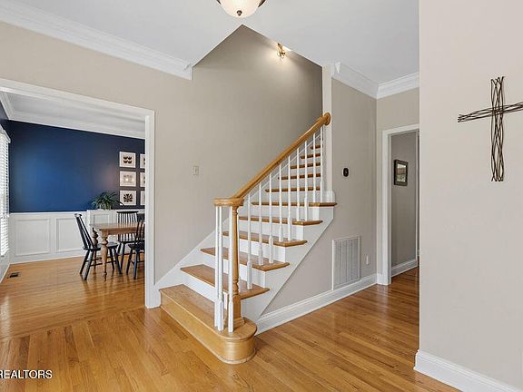 4th image of 11417 Bancroft Ln