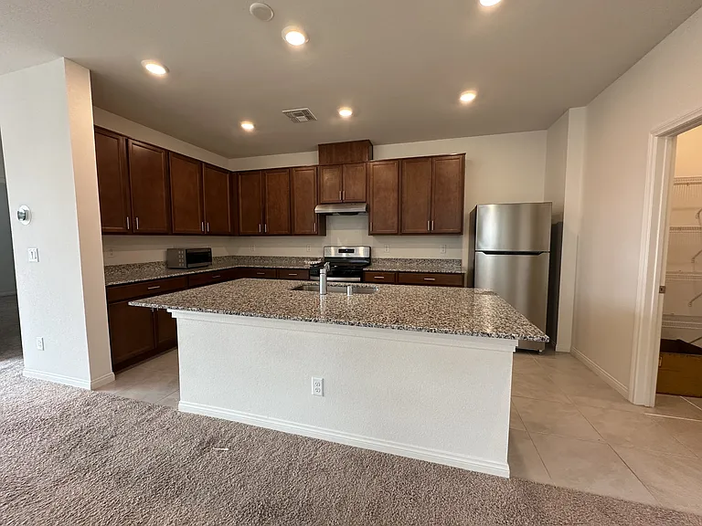 7301 Copper Grove Ave — Photo 10