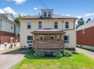 219 James St E, Brockville, ON K6V 1L7