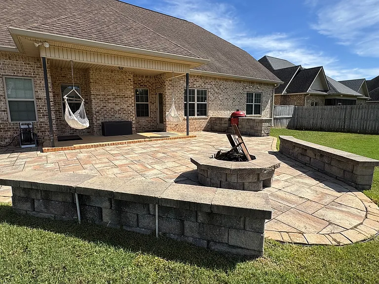 306 Norfolk Cir — Photo 2