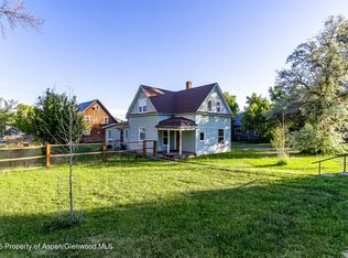 1042 Park Ave, Meeker, CO 81641