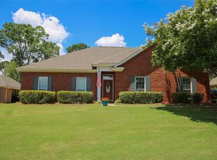 713 Larkin Ct, Montgomery, AL 36109