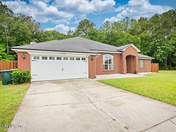 3rd image of 13535 SOL Court