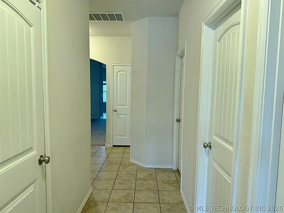 2nd image of 4013 W 105th St S
