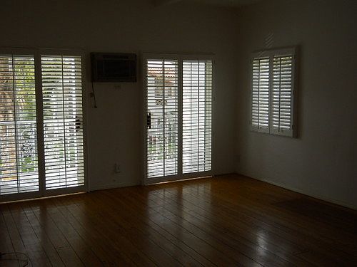 5th image of 220 N Almont Dr APT 3