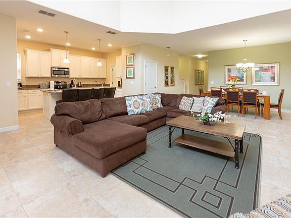 5th image of 2914 Banana Palm Dr