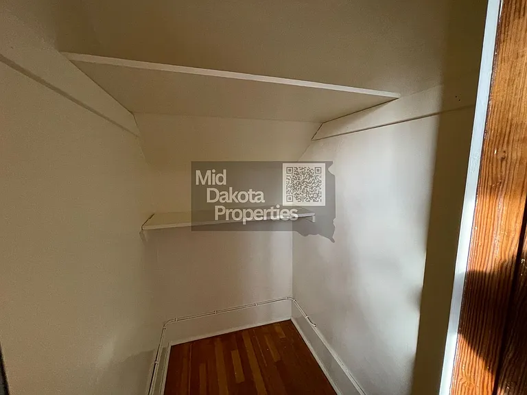 801 W 5th Ave — Photo 11