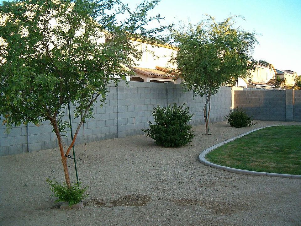 2nd image of 4085 S Kirby St