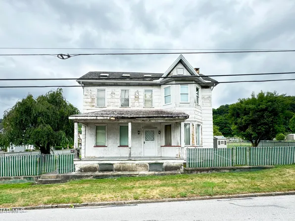 405/407 Spring St, Williamsburg, PA 16693