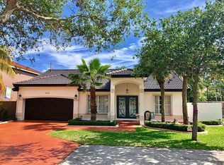 8748 NW 189th Ter, Hialeah, FL 33018