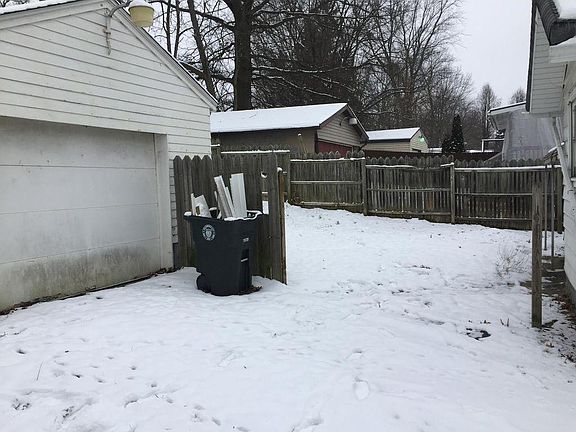 2nd image of 1354 Arnold Ave #0