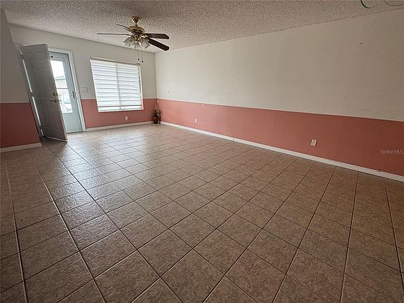 2nd image of 344 WINTER RIDGE BOULEVARD #344