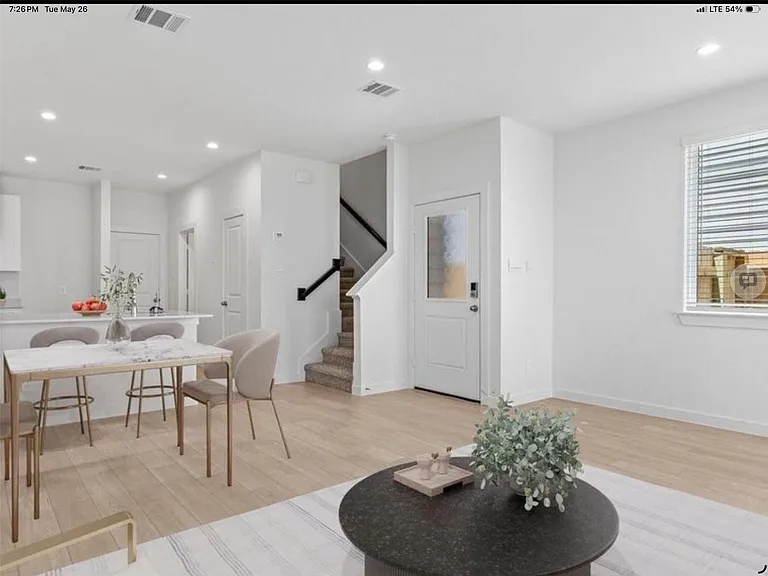 1814 Revolution Way — Photo 15
