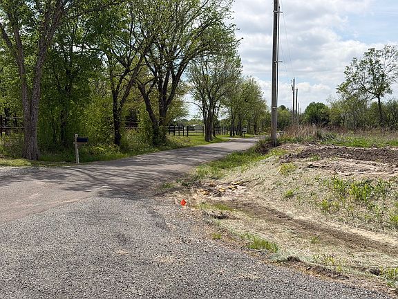 2nd image of LOT 1 County Road 1110