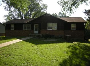 704 Demaret Dr, Columbia, MO 65202