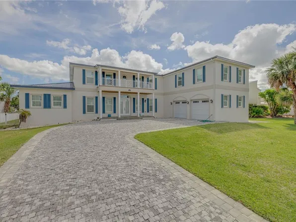 1221 Commodore Dr, New Smyrna Beach, FL 32168