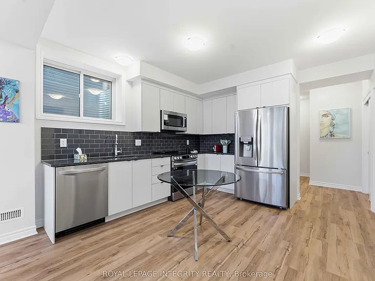 625 Paakanaak Ave #B — Photo 15