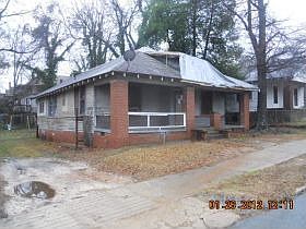 1st image of 207 E 21st St