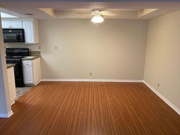 3rd image of 400 N Hollywood Way APT 204