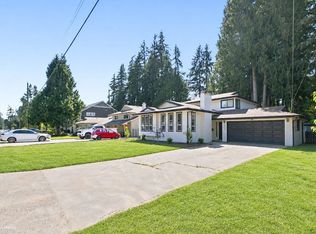 4099 207th St, Langley, BC V3A2E2