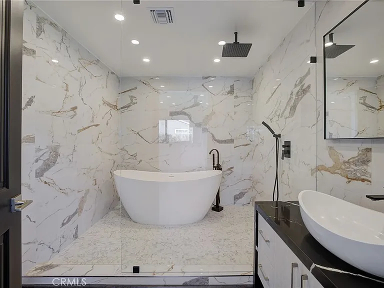 10920 Garden Grove Ave — Photo 22