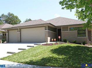 4626 S 80th Model St, Lincoln, NE 68516