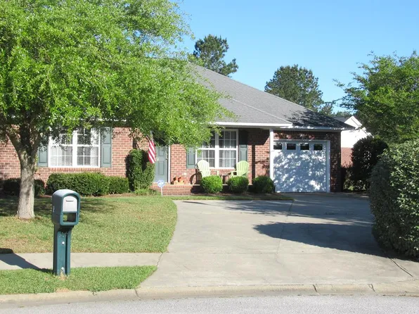 40 Beacon Ct, Sumter, SC 29154