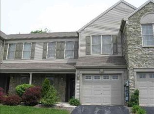 1945 Limestone Dr, Hummelstown, PA 17036