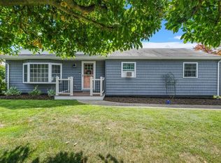 6 Valewood Dr, New Windsor, NY 12553